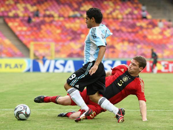 Top những cầu thủ lùn nhất thế giới hiện nay