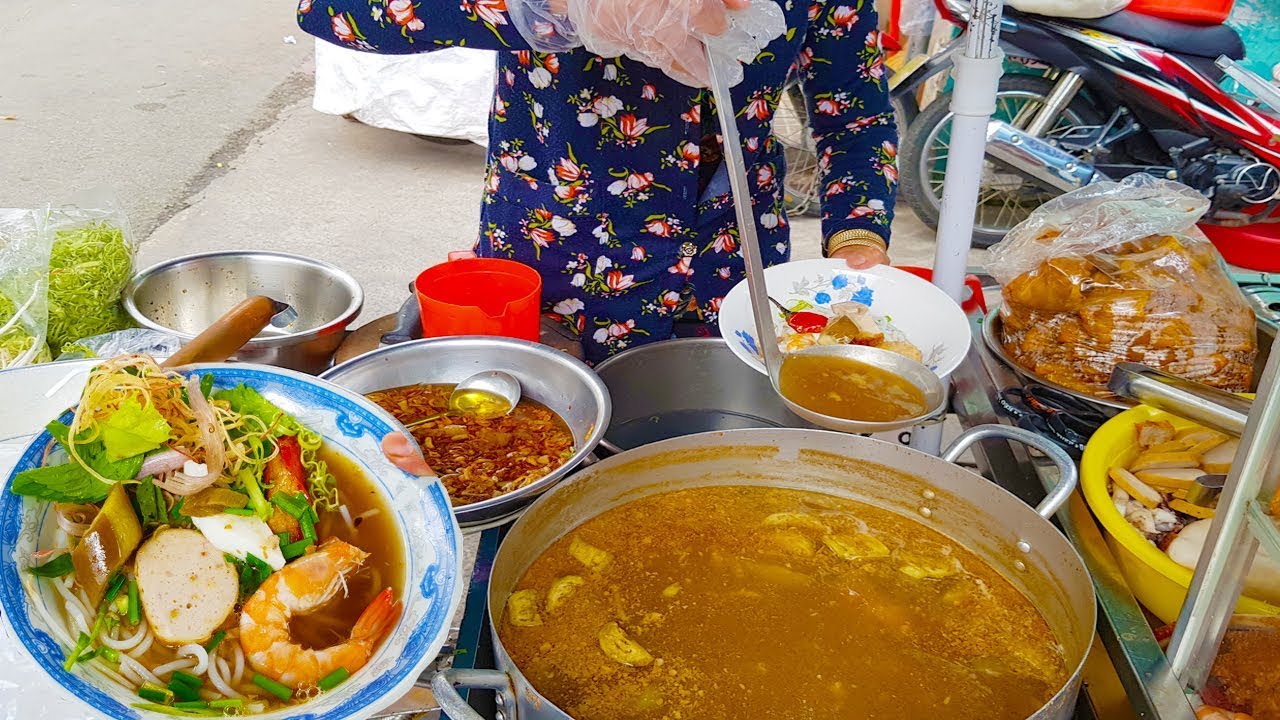 Bún mắm chị Yến