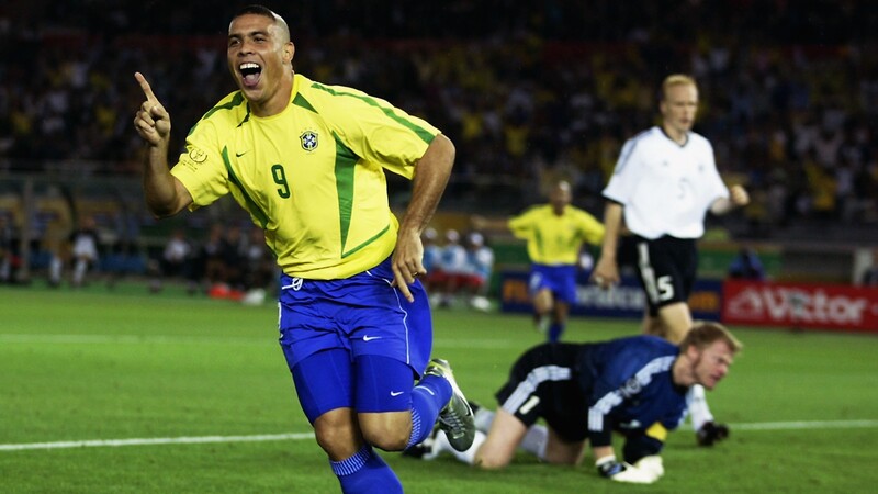 Ronaldo de Lima huyền thoại Brazil